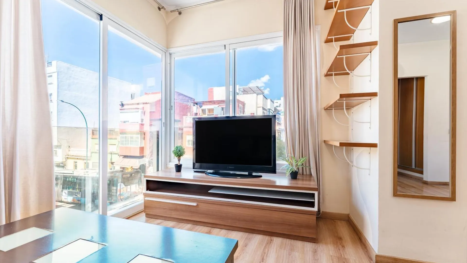 Barcelo Terrace City Center Malaga Apartment